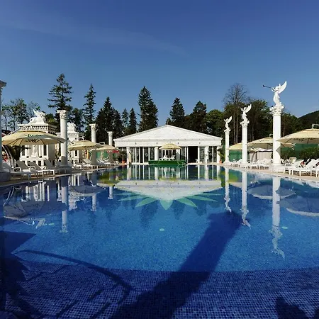 Aphrodite Palace Hotel 4*