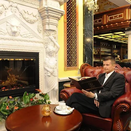 Aphrodite Palace Hotel 4*